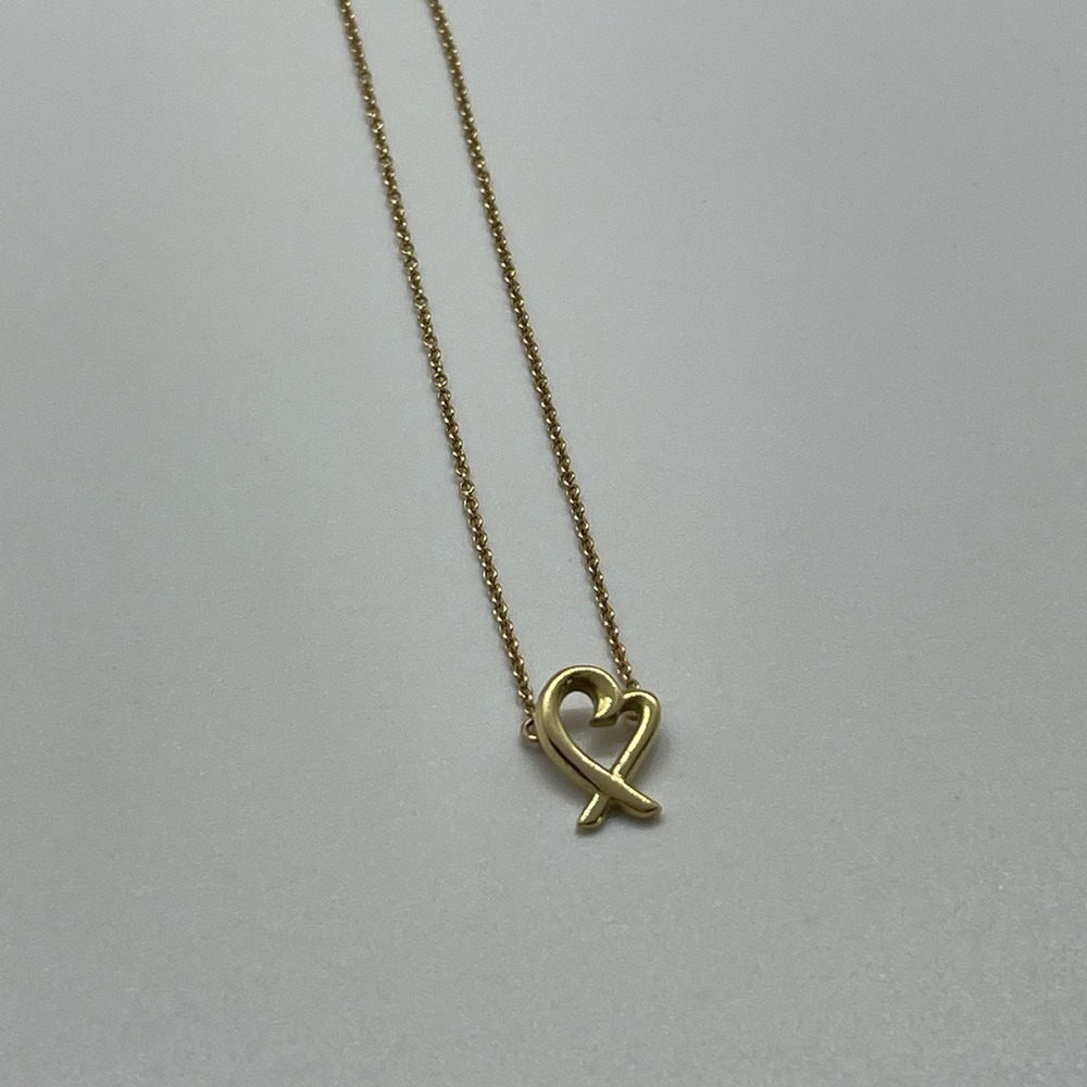 Tiffany & Co. Paloma Picasso Loving Heart Pendant in 18k Gold - Picture 13 of 15